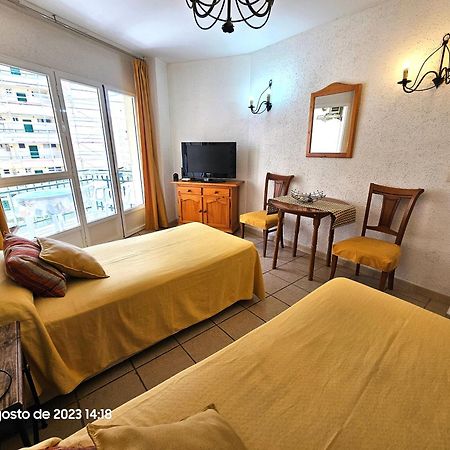Estudio Acogedor Y Tranquilo En Zona Estupenda Фуенхірола Екстер'єр фото